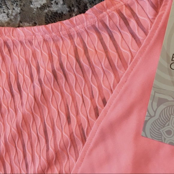 NWT Balance Collection Shirt - Picture 8 of 9